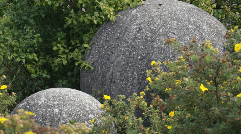 betonové koule